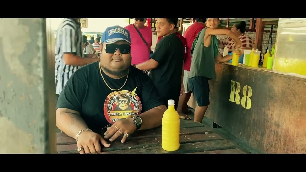 LOVE IS ALL AROUND ME / COVER by JAY88