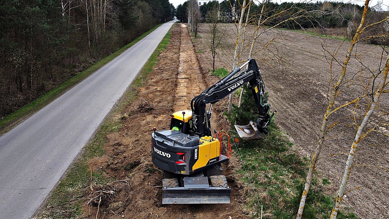 Kratek w Volvo  |  steelwrist X20 SQ60 przy budowie ścieżek rowerowych