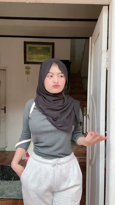 Cewek pulen berhijab #viral #joget #shorts #daily #manis