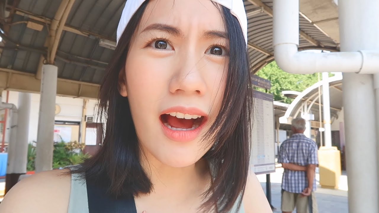 เมอาพาไปไหน : นั่งรถไฟไปกินข้าวหมูแดง | MayyR
