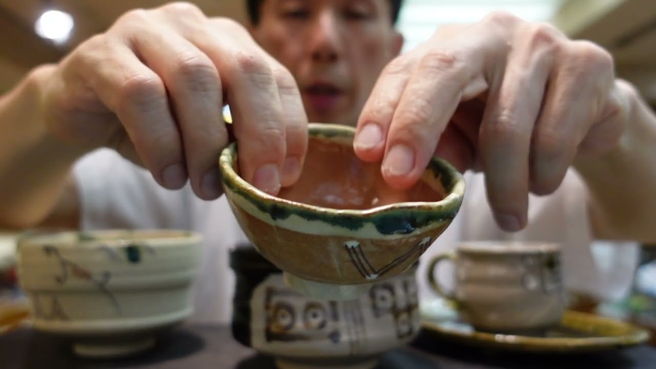 織部　油皿移し　陶工一点もの Ceramics Glaze] How to remove the coating from Oribe glaze. - YouTube