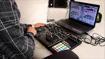 Live - remix deck set on Traktor Pro 2 with Kontrol F1