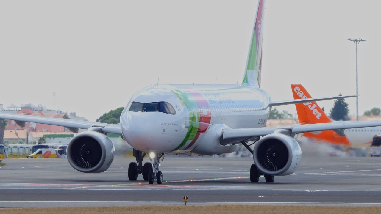 A320 Jumpseat-250 - AeroSavvy