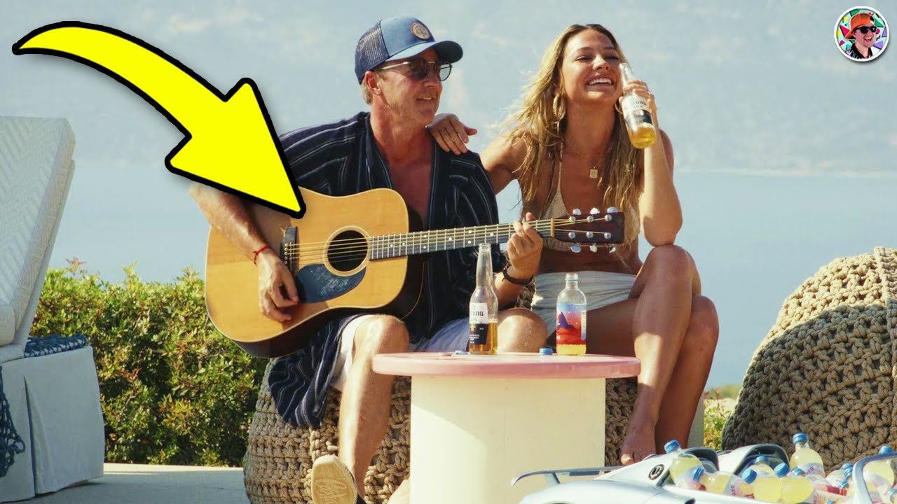 GLASS ONION A Knives Out Mystery EASTER EGG Miles' Guitar TRUE