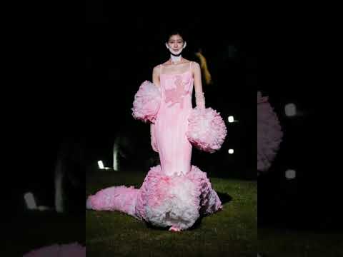 Tomo Koizumi Couture FW21