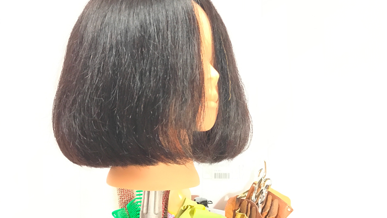 ボブヘアカット早く綺麗には点で切る。カット専門店、スピードカットの基本