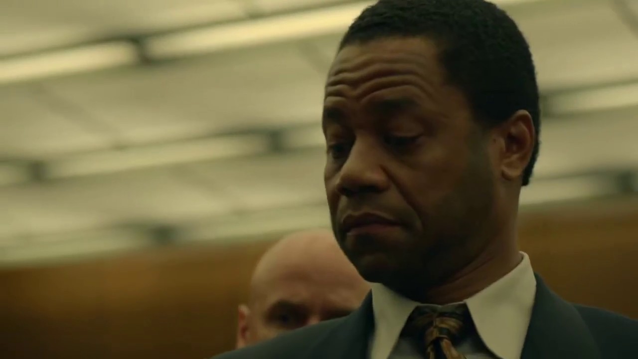 O J Simpson Tries On The Gloves American Crime Story Youtube O J Simpson Tries On The Gloves American Crime Story Youtube