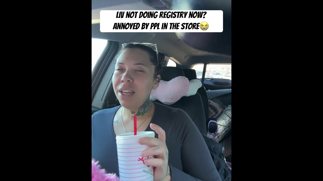 LIV не принимает заказы на кассе? Раздражают люди в магазине?🙄