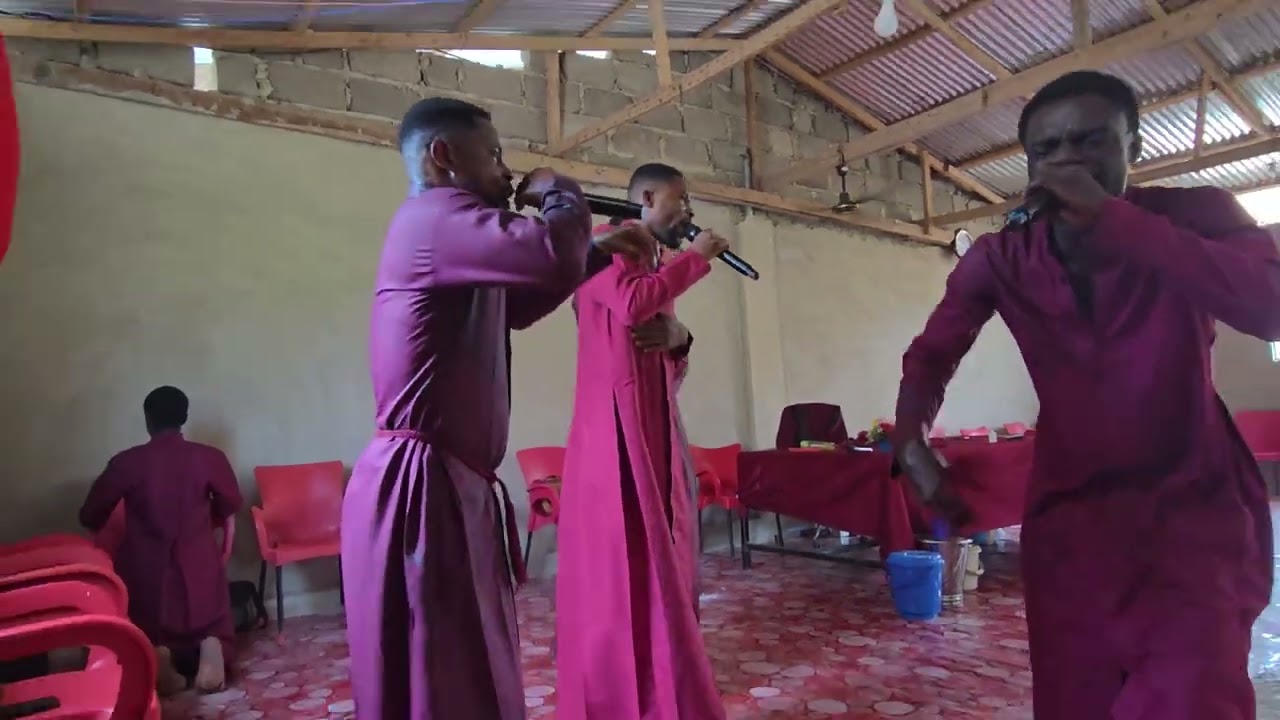 Jesus is coming soon (God is in control Singers) Adubinsu Branch. .0548271610