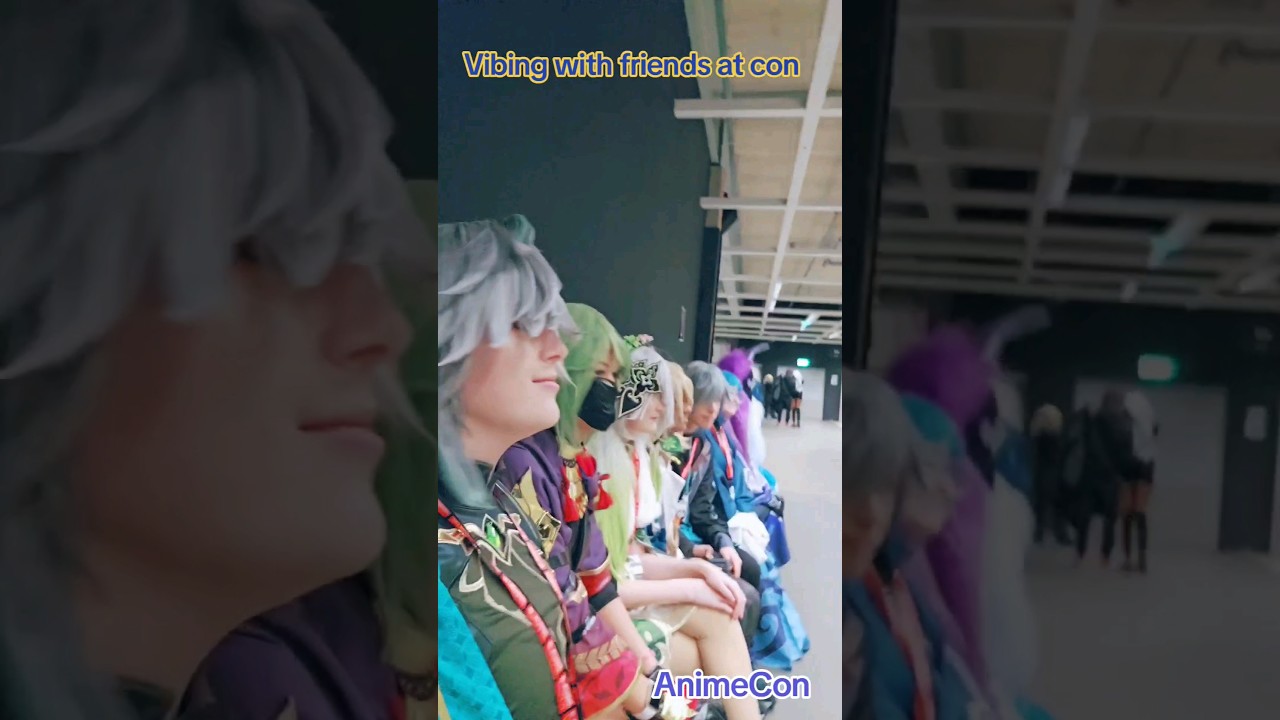 When your vibing at a con with friends...