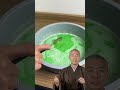¡Solo tienes que poner naftalina en el limón y te sorprenderás! #shortsviral #viral