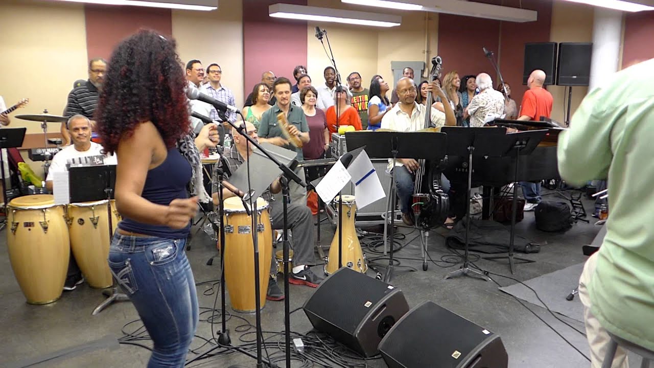 Lisett Morales - Ensayo para HOMMY, A Salsa Opera by Larry Harlow