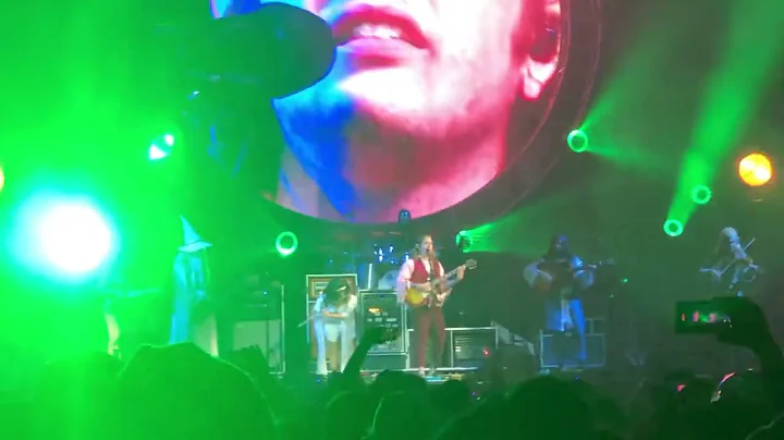 Ramble On by Billy Strings w/ Duane Trucks in Ashe...