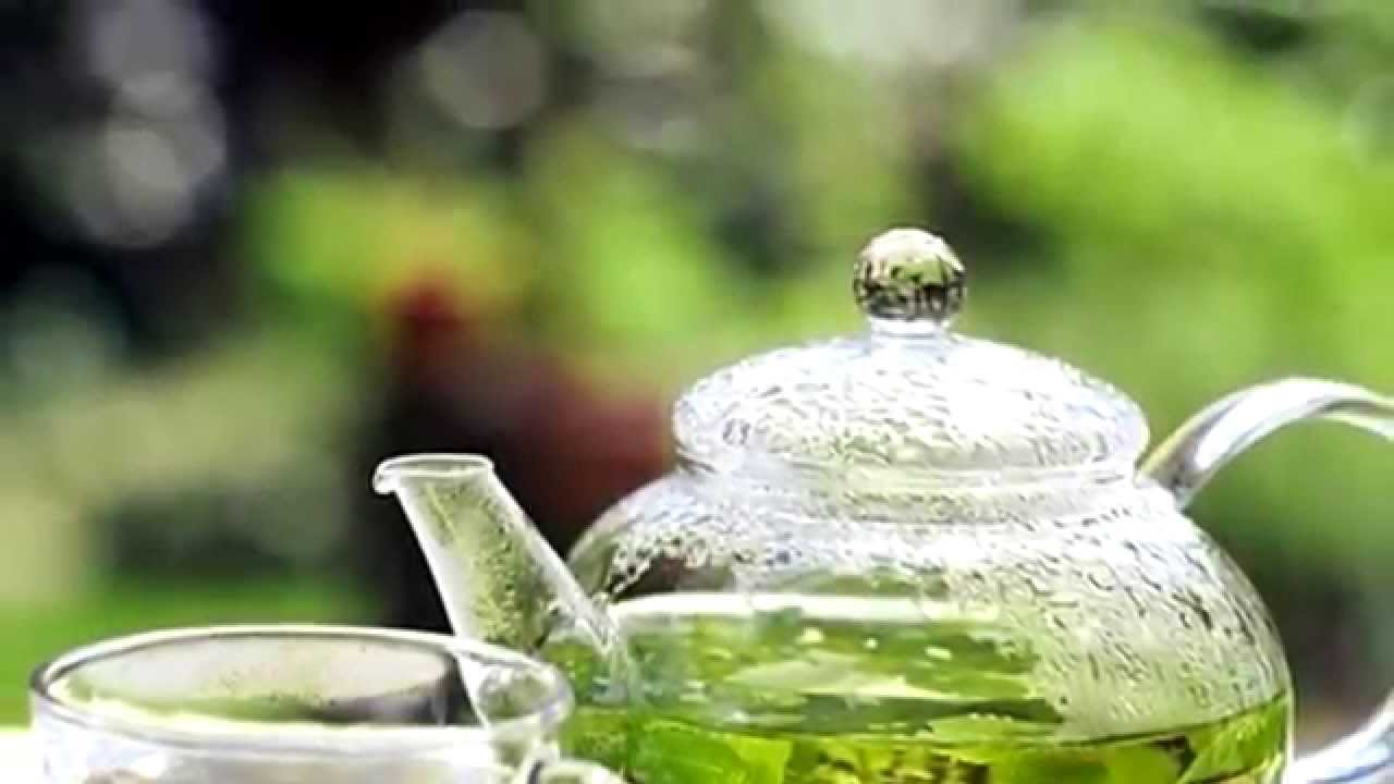 сейчас чай поставлю