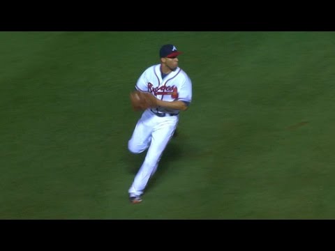 Simmons makes incredible throw for the out