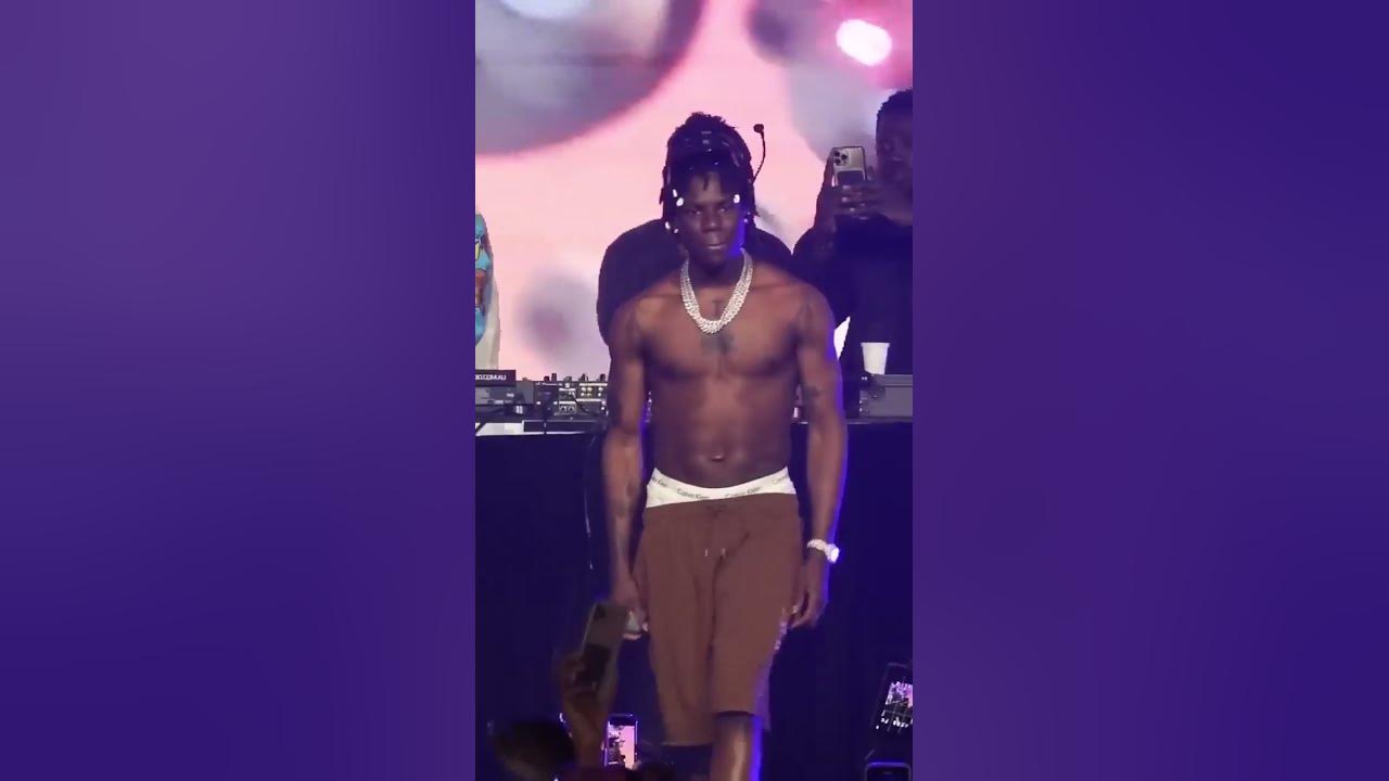 Rema- Calm down (Live Performance at Festival Hall Melbourne Australia)#rema #moment #afrobeat