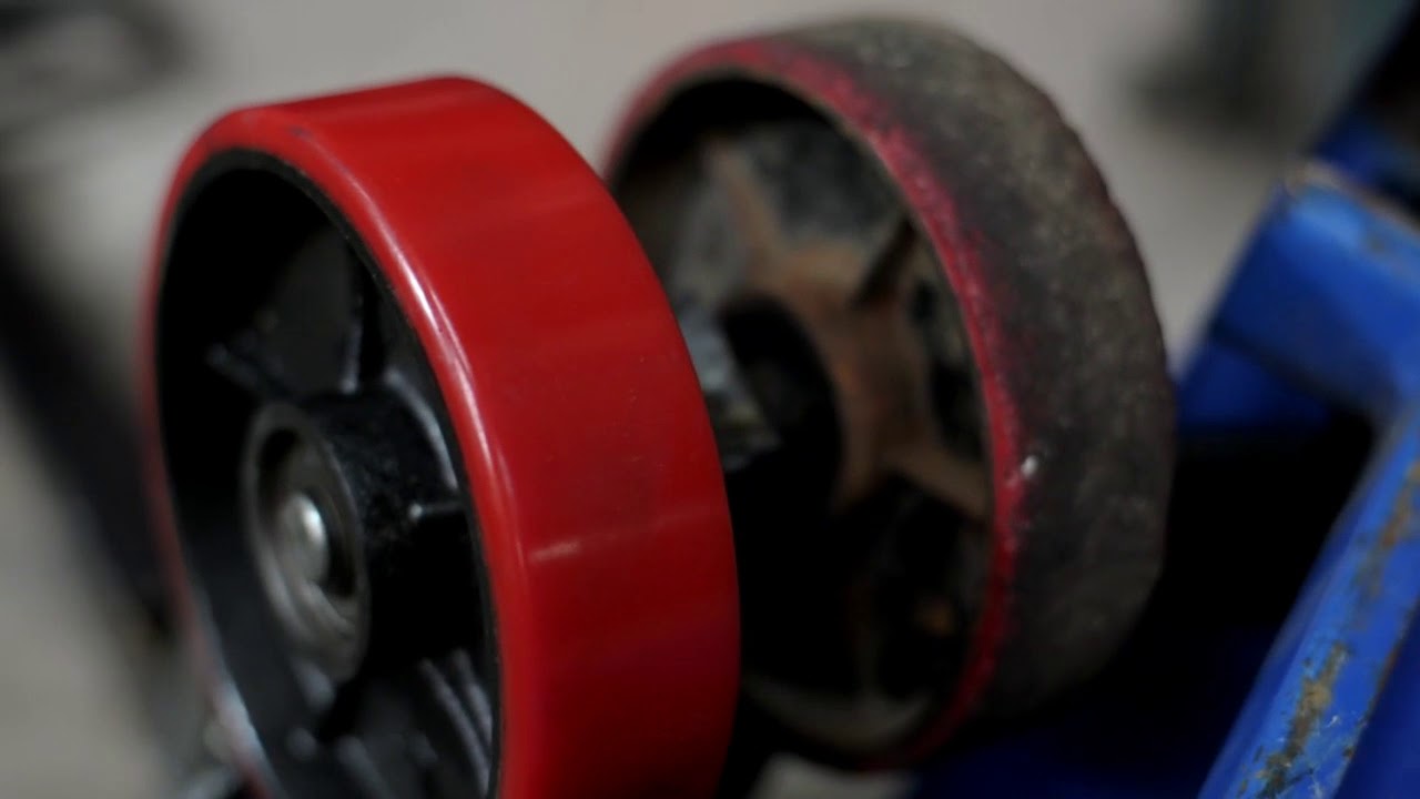 Ремонт гидравлических тележек, замена колес у рохли - YouTube