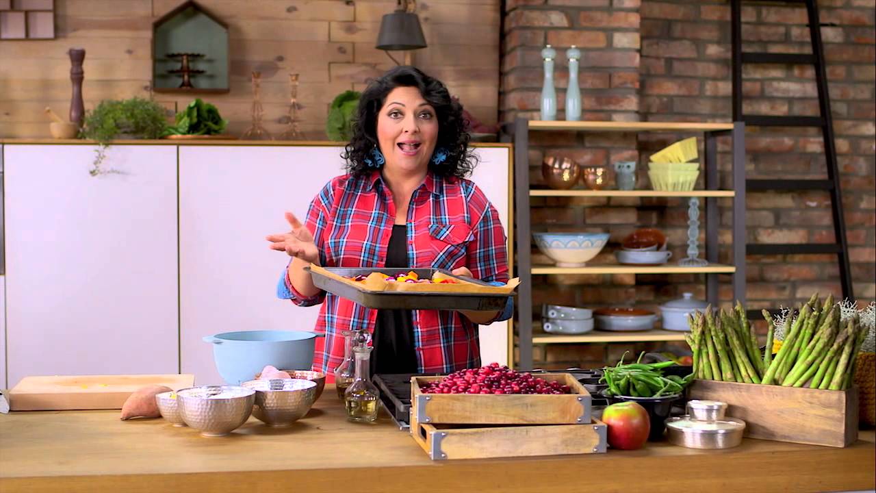 Mautner Zsófi - Fűszeres-joghurtos pulykamellnyárs őszi Sopszka salátával