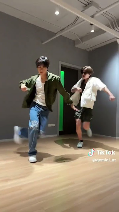 Gemini with his Professor Pond Naravit Dance To SB19 Gento 😍💙 #Gento #Gemini #Pond