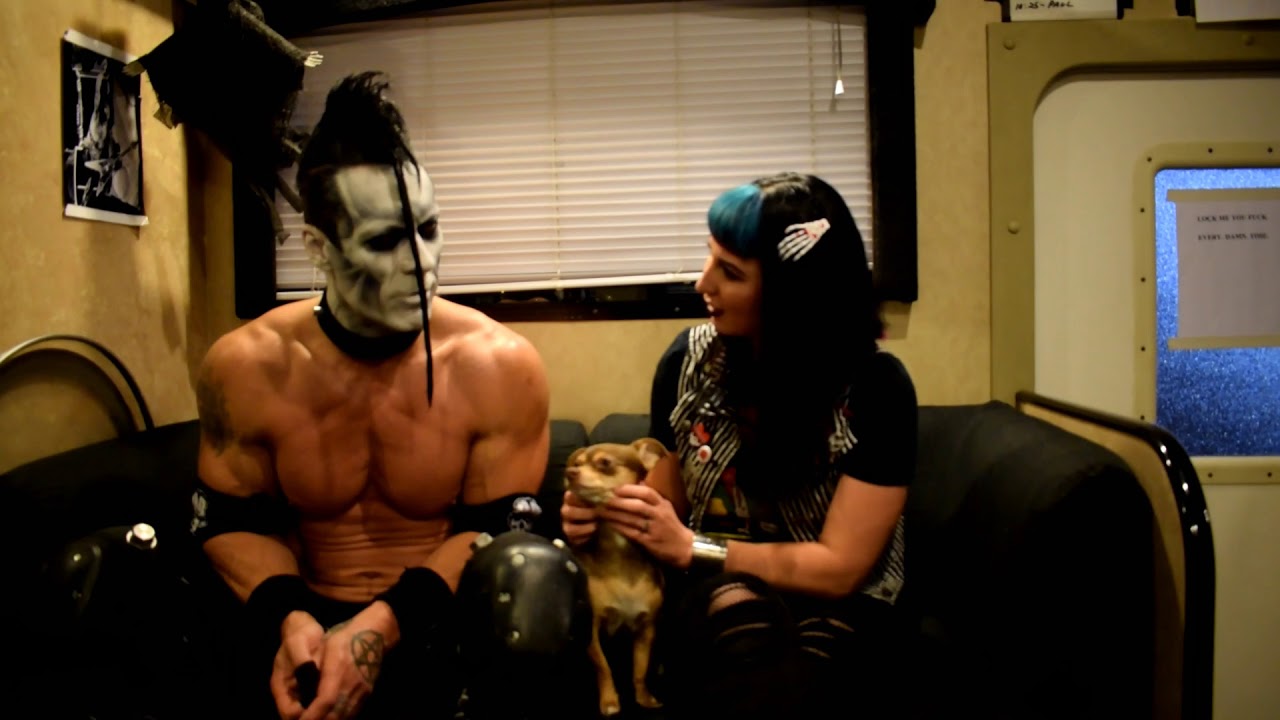 DOYLE ! Janie Slash (The Corpsepaint Show) talks tats and pets with DOYLE WOLFGANG VON FRANKENSTEIN