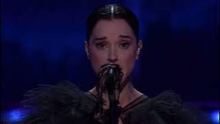 Kate Bush Inducted by Big Boi, St. Vincent performs 