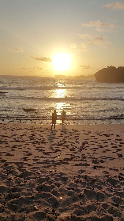 PANTAI KLAYAR PACITAN JATIM 2025 #jajan #travel #visitkuliner #food #nature #yukkulinerbareng
