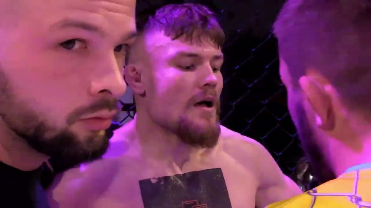 SILESIAN MMA 13 -73kg Konrad Chruścicki(MMATADORES KCE) vsJakub Kowalski(Tornado TeamŚwiętochłowice)
