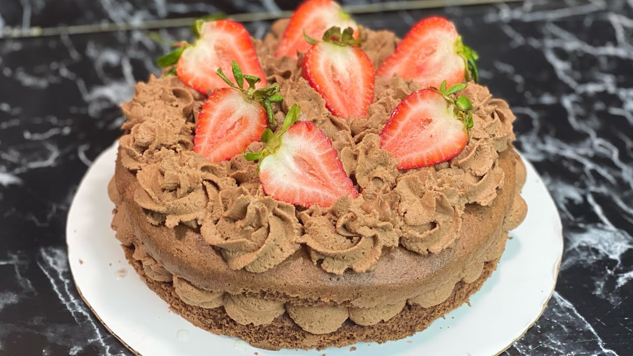 Gateau Au Chocolat Et Fraises Recette Express Pour Debutants Deli Cuisine Youtube
