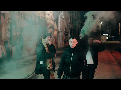Ostberlin Androgyn - Im Osten nichts Neues 2