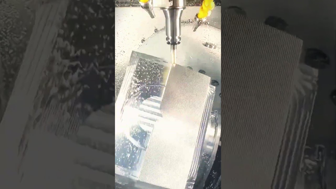 Advanced iron engraving machine quickly and effectively 