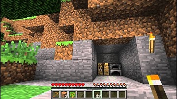 Minecraft Tutorial: 01 - How to Survive Your First Night