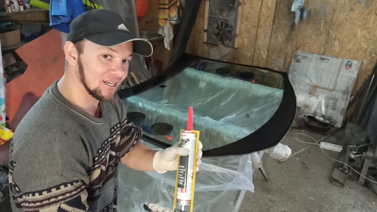 Как и чем вклеить лобовое стекло - YouTube