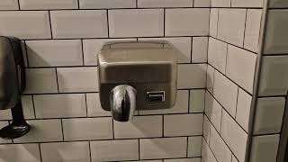 Xinda GSQ250C (Hydor) Hand Dryer @ Frankster's Burgers ♿🚼, White Rose Shopping Centre, Leeds
