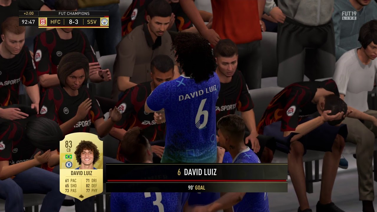 FIFA 19 David Luiz scissors