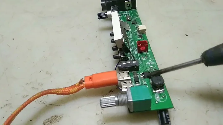 BLUETOOTH SPEAKER WITH CHARGING INDICATOR LIGHT BUT NO DISPLAY HOW TO REPAIR