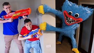 THIS POPPY PLAYTIME TOY IS LIFE SIZED AND SCARRY!!!! (GIANT HUGGY WUGGY TOY!)