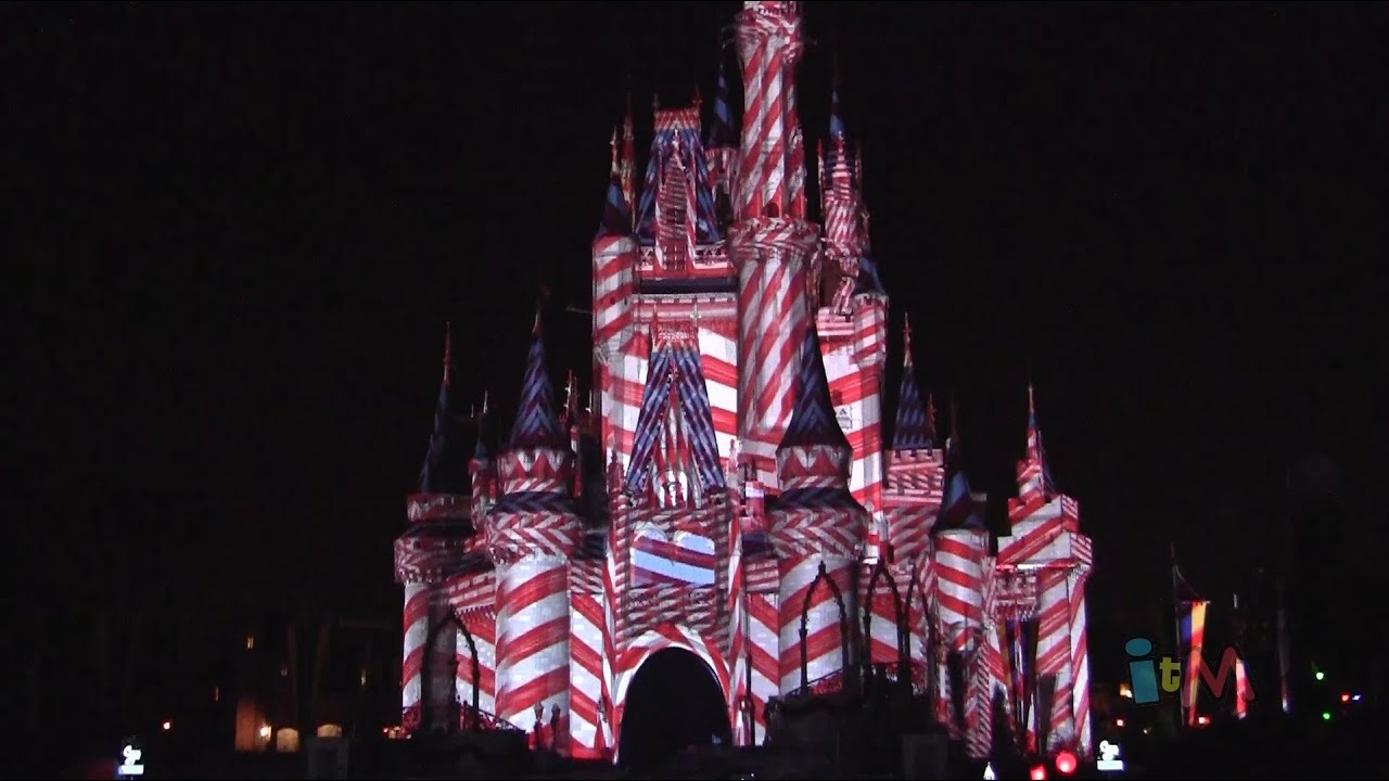 Christmas projections on Cinderella Castle during Celebrate the Magic ...