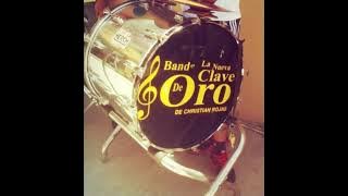 Banda Clave De Oro- Se Va Muriendo Mi Alma(En Vivo)