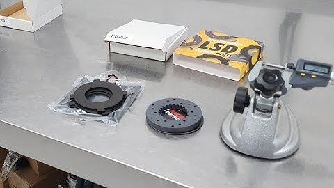 Klein onderhoud aan differentieel en transmissie C63 LSD (deel 3)