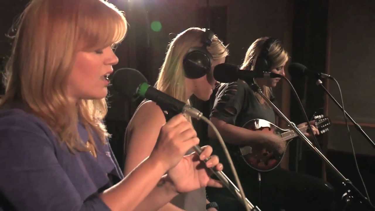 Cover Kelly Clarkson - Princess of China Live COVER (HD)