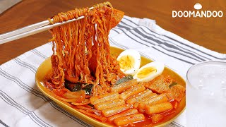 Korean Rabokki (Tteokbokki + Noodle) : doomandoo by doomandoo두만두 3,645 views 1 year ago 7 minutes, 15 seconds