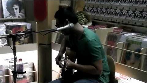 Adhitia Sofyan - "After the Rain" Live in store performace at Dessinee Records, Kobe - Japan.