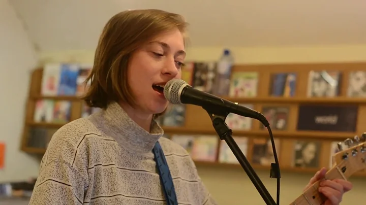 Anna Burch - Belle Isle
