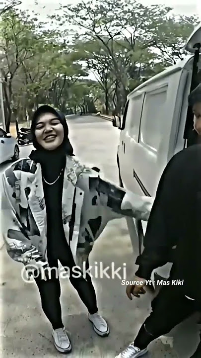 Detik Detik Aul Cium Tangan Akang Mv🥰 #shots #jj #akangmv #auliafajarriyanti #aul #teamsemvack