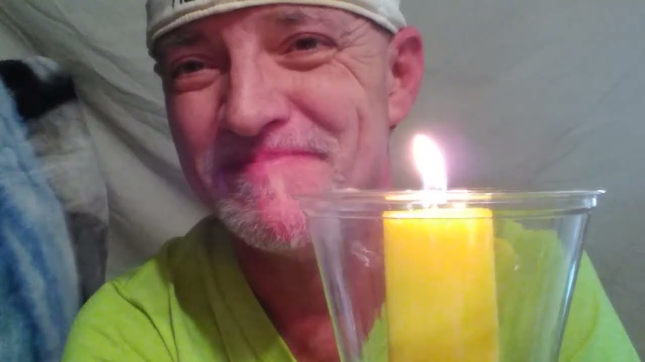 How to Make a MacGyver-Style, Emergency Butter Candle That Burns