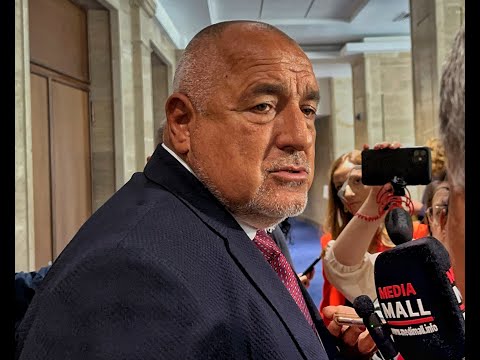 Вижте какъв отговор даде на въпрос на MEDIAMALL: Аз много уважавам ген. Атанас Атанасов!