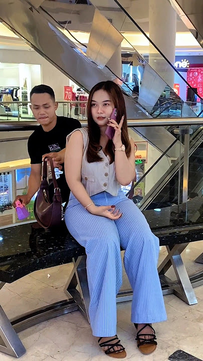 Exchange a pretty girl's bag for a really cute toy bag haha #prank #funny #viralvideo