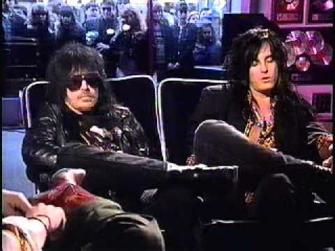 Nikki Sixx & Mick Mars Live Interview on Much Musi...