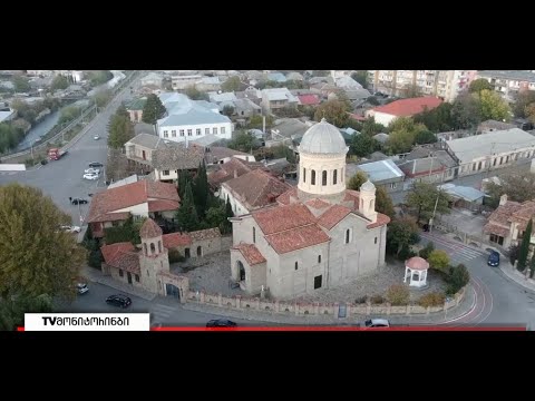 დაკეტილი ტაძრები გორში და ლოცვა ქუჩაში - მოქალაქეებს ეკლესიაში დადგენილი წესები არ მოსწონთ