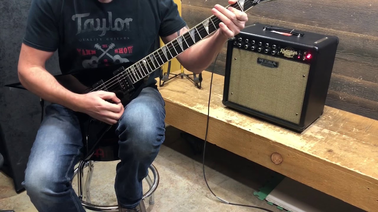 Jackson USA RR1 Randy Rhoads Ebony Fretboard Black El. Guitar w/Case 